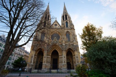 Saint Clotilde Bazilikası, 1827 Paris 'te Saint-Germain-des-Pres bölgesinde bulunan bir bazilika kilisesidir. Fransa.