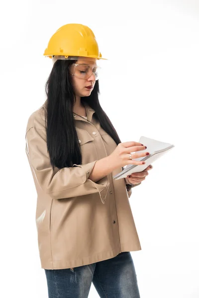 Kobieta Przedsiębiorca Inżynier Pracownik Młotkiem Pracy Kasku Narzędzia Białym Tle — Zdjęcie stockowe