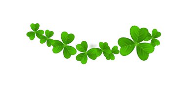 Gerçekçi yonca çelengi elementi. Yuvarlak yonca çerçevesi. Yeşil yapraklar çiçek çelengi. Trefolil sınırı. Aziz Patrick Günü tebrik kartı süslemesi. İrlanda geleneği motifi. Vektör illüstrasyonu EPS 10