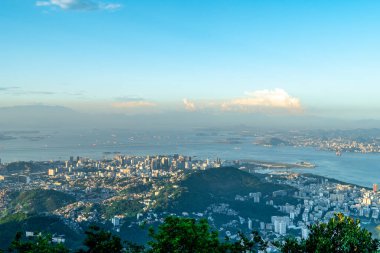 Rio de Janeiro şehri kuşbakışı panoraması. 