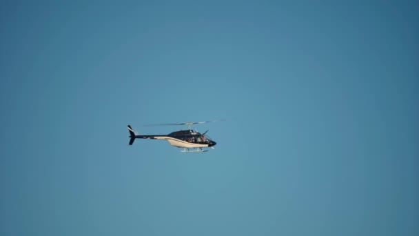Helikoptéra Nad Brazilským Městem Rio Janeiro — Stock video