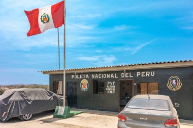 Peru - 22 Eylül 2022: Peru sınırı. Yazı