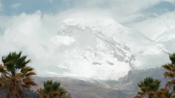 Самая Высокая Гора Перу Huascaran Горном Массиве Кордильера Бланка Провинции — стоковое видео