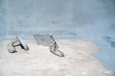 masonry tools for building and repairing walls and floors. 