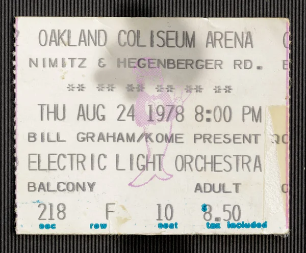 stock image Oakland, California - August 24, 1978 - Old used ticket stub for ELO concert at Oakland Coliseum Arena