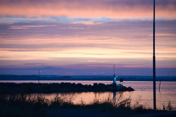Sonnenuntergang Schweden Hafen Von Vaettern Leuchtturm Hintergrund Der Dämmerung Landschaft — Stockfoto