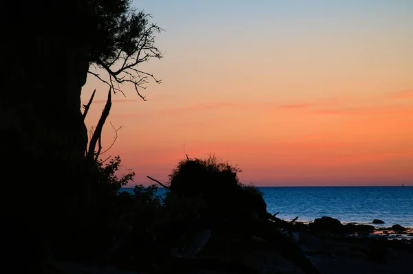 Strome Wybrzeże Wyspie Poel Zachodzie Słońca Widokiem Pastelowe Niebo Nad — Zdjęcie stockowe