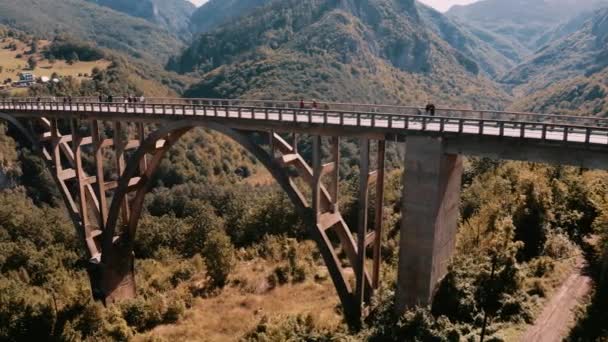 Drone Shot Bridge Tara Canyon Picturesque Landscape Montenegro Holidays Adventures — Stockvideo