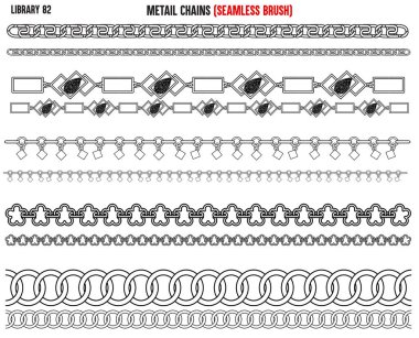 Elmas ve zirkon kaplı parlak metal zincirler.