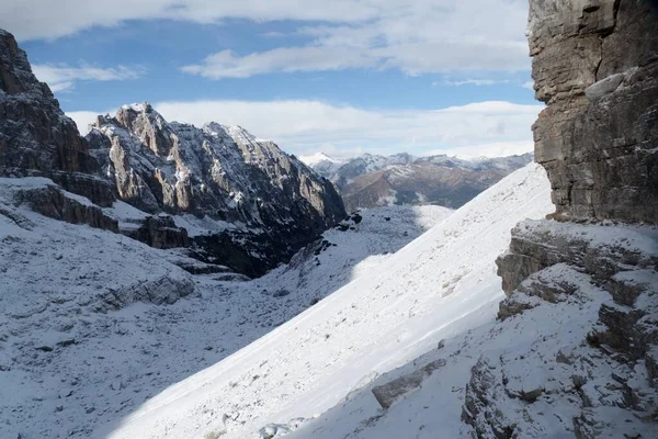 Wandelen Dolomiti Brenta Het Begin Van Het Winterseizoen — Stockfoto