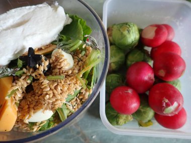 portion of a vegetarian vegetable currry served