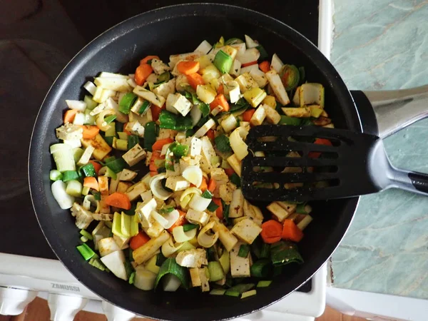 Zelfgemaakte Bereiding Van Een Verse Groente Curry Keuken — Stockfoto