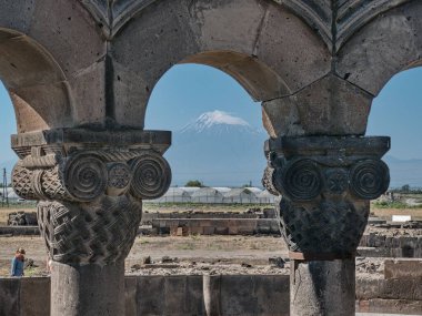 Zvartnots Katedrali Ermenistan, Erivan 'da harabe