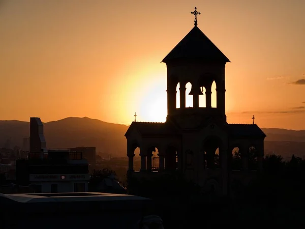 Romantyczny Zachód Słońca Tcminda Sameba Katedra Tbilisi Gruzja — Zdjęcie stockowe