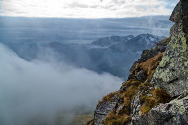 Hochalmspitze dağları Hohe tauern austria 'da sonbahar sezonunda 