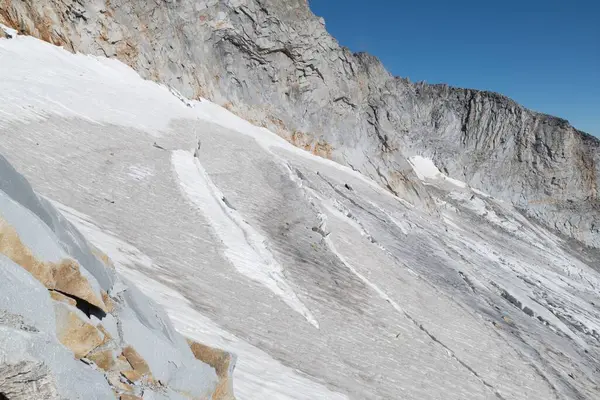 Hochalmspitze dağları Hohe tauern austria 'da sonbahar sezonunda 