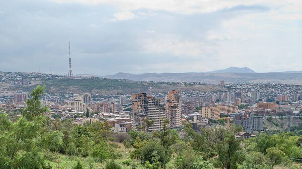 панорама города в Ереване, смотровая столица Армении