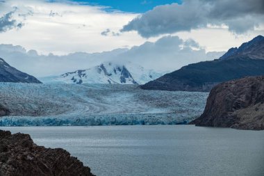 Şili patagonisi Güney Amerika 'daki inanılmaz ünlü Torres del Paine Ulusal Parkı