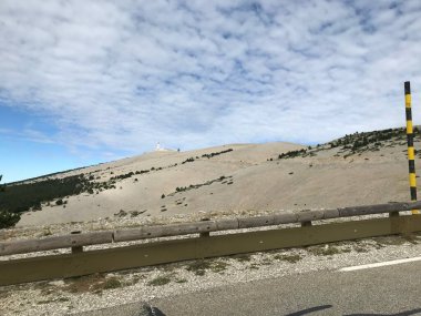 Provence 'deki Mont Ventoux ünlü yol bisikleti tırmanma yarışması