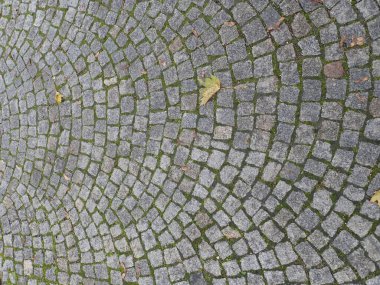 Yürüme yolundaki gri şehir kaldırım kiremitleri dokusu