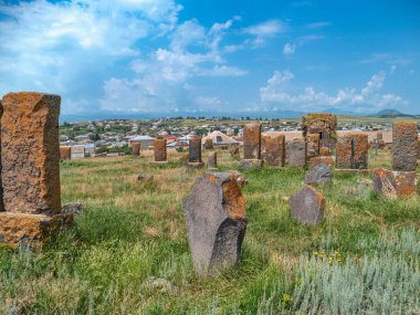 Khachkar Ermenistan tarihinde geleneksel mezar taşı