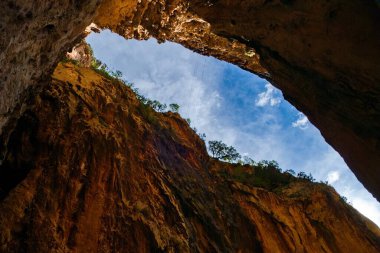 geyikbayiri kireç taşı tırmanış noktası Antalya tarafından hindiyle