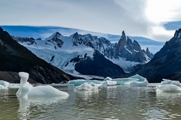 Los Glaciares 'teki muhteşem buzul manzarası ulusal patagonya Arjantin