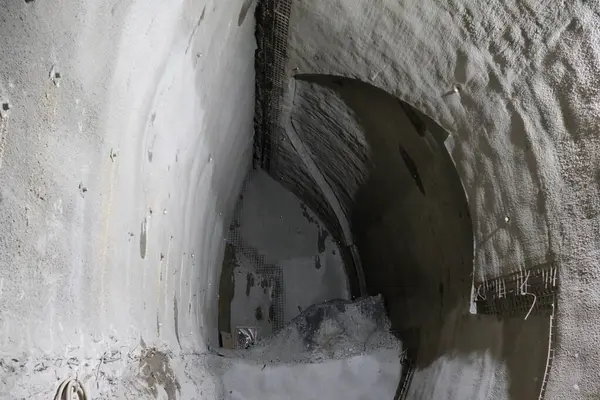 Prag 'ın yeni metro hattı D' nin inşaatı devam ediyor.