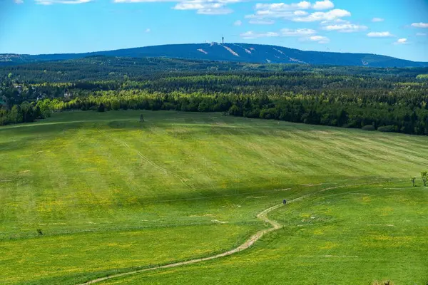 Czechia Avrupa 'daki Krusne azgın dağlarında inanılmaz güzel doğa.