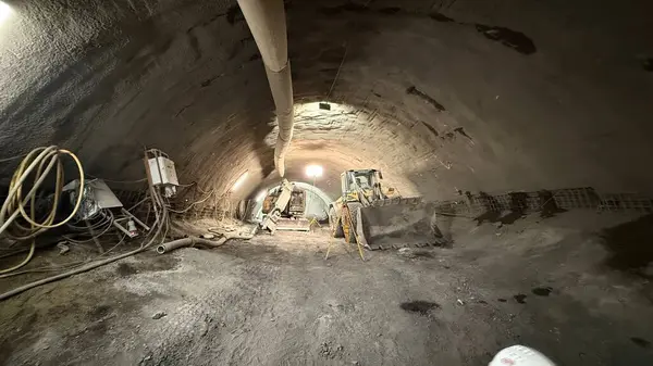 Prag 'ın yeni metro hattı D' nin inşaatı devam ediyor.