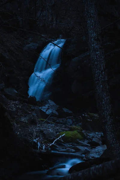 Foto Eines Wasserfalls Spät Abend — Stockfoto