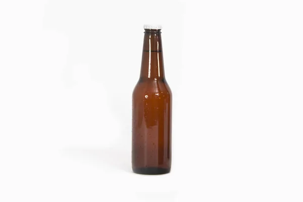 Пляшка Пива Ізольована Білому Фоні — стокове фото