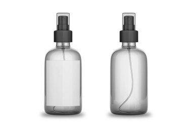 Arkaplanda izole edilmiş boş etiketli saydam sprey şişesi. Deri dezenfeksiyonu için spreyli tıbbi şişe..