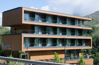 Hotel Uji Ftohte Tepelene in Tepelen, Albania