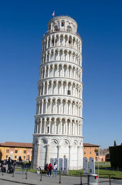 Famous Leaning Pisa Tower Stock Photo — Stock Photo, Image