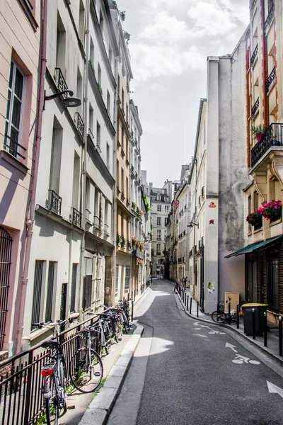 Старая Улица Париже — стоковое фото