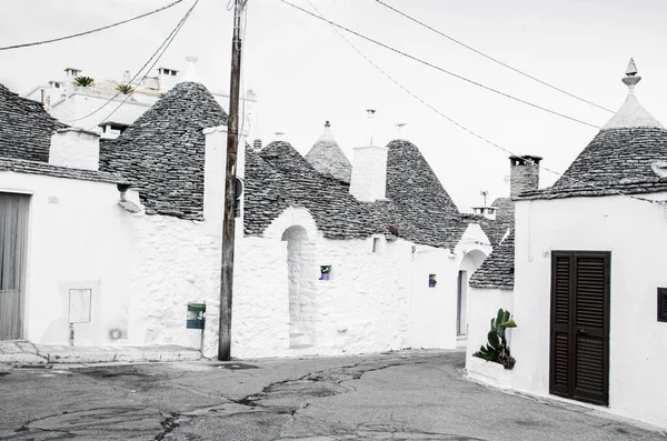 Typische Weiße Häuser Alberobello Italien — Stockfoto