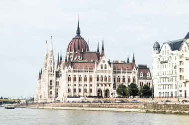 Budapeşte ve Macaristan Parlamentosu 'nun En Güzel Panoraması..