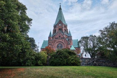 Stockholm, İsveç - Eylül 2022: Luteryan Sofia Kyrka (Sofya Kilisesi), mimar Gustaf Hermansson tarafından, adını İsveç Kraliçesi Sophia 'dan alan kilise