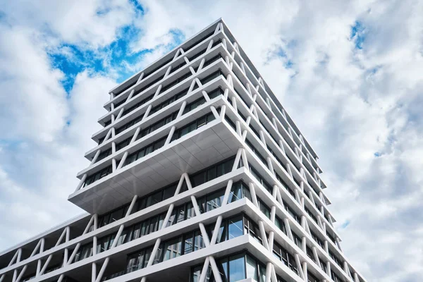 ベルリン ドイツ 2022年9月 Loveアーキテクチャによって設計された50Hz伝送Gmbhの近代的なオフィスビル — ストック写真
