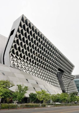 Seul, Güney Kore - 20 Mayıs 2019: Kolon One and Only TowER Morphosis Mimarlar tarafından tasarlandı. Magok-dong, Gangseo-gu, Seul 'da.
