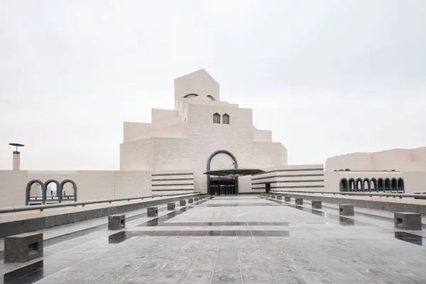 Doha Qatar Abril 2023 Icônico Edifício Museu Arte Islâmica Projetado — Fotografia de Stock