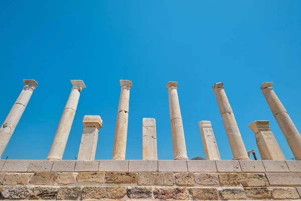 เดน กรกฎาคม 2023 อากอร าและถนน Colonnaded ของเม องโบราณของ Triolis — ภาพถ่ายสต็อก