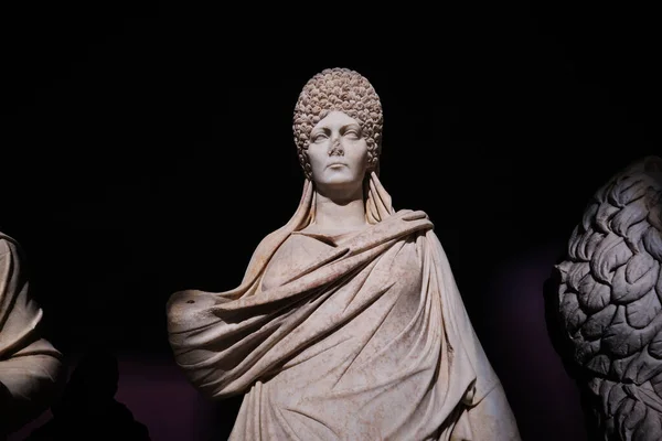 Stambuł Turcja Września 2023 Pomnik Marmurowej Kobiety Stambule Muzea Archeologiczne — Zdjęcie stockowe