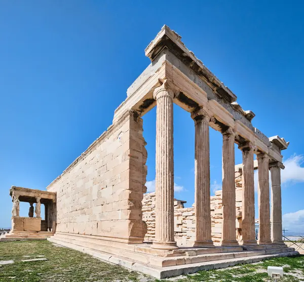 Atina Yunanistan Mart 2024 Akropolis Kuzey Tarafındaki Antik Yunan Tapınağı Telifsiz Stok Fotoğraflar
