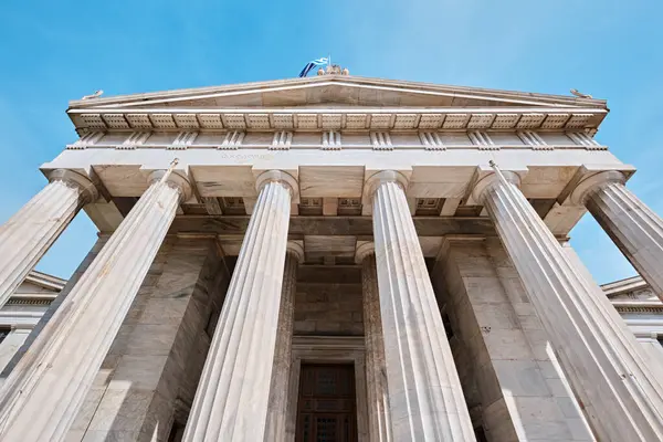 アテネ ギリシャ 2024年3月3日 アテネ旧国立図書館の建築詳細 1800年代後半に建築家エルンスト ジラーとテオ ハンセンによって建てられた建築傑作 — ストック写真