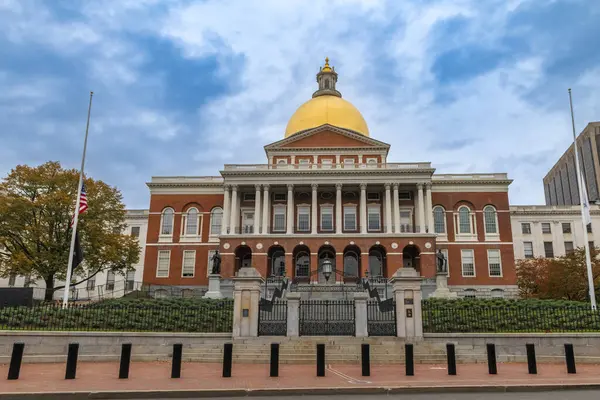 stock image Boston, Massachusetts, USA - October 29, 2023: View of the Massachusetts State House, in the city of Boston, Massachusetts.