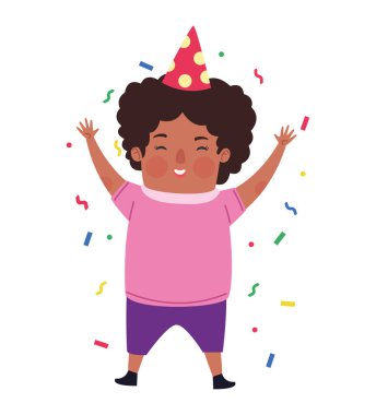 Mutlu çocuk parti şapkasıyla kutluyor.