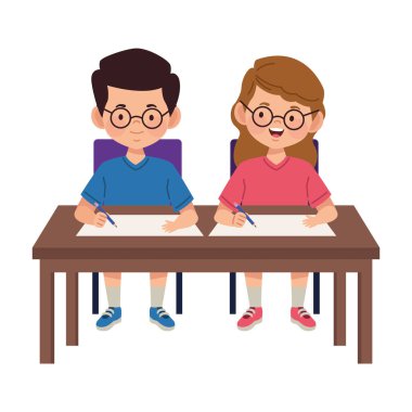 Yaratıcı Sınıf İçin Gözlük Çizen Öğrenciler