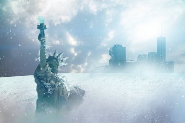 New York 'taki donmuş Özgürlük Heykeli küresel ısınmanın ve iklim değişikliği sorununun sembolü olarak 3D 